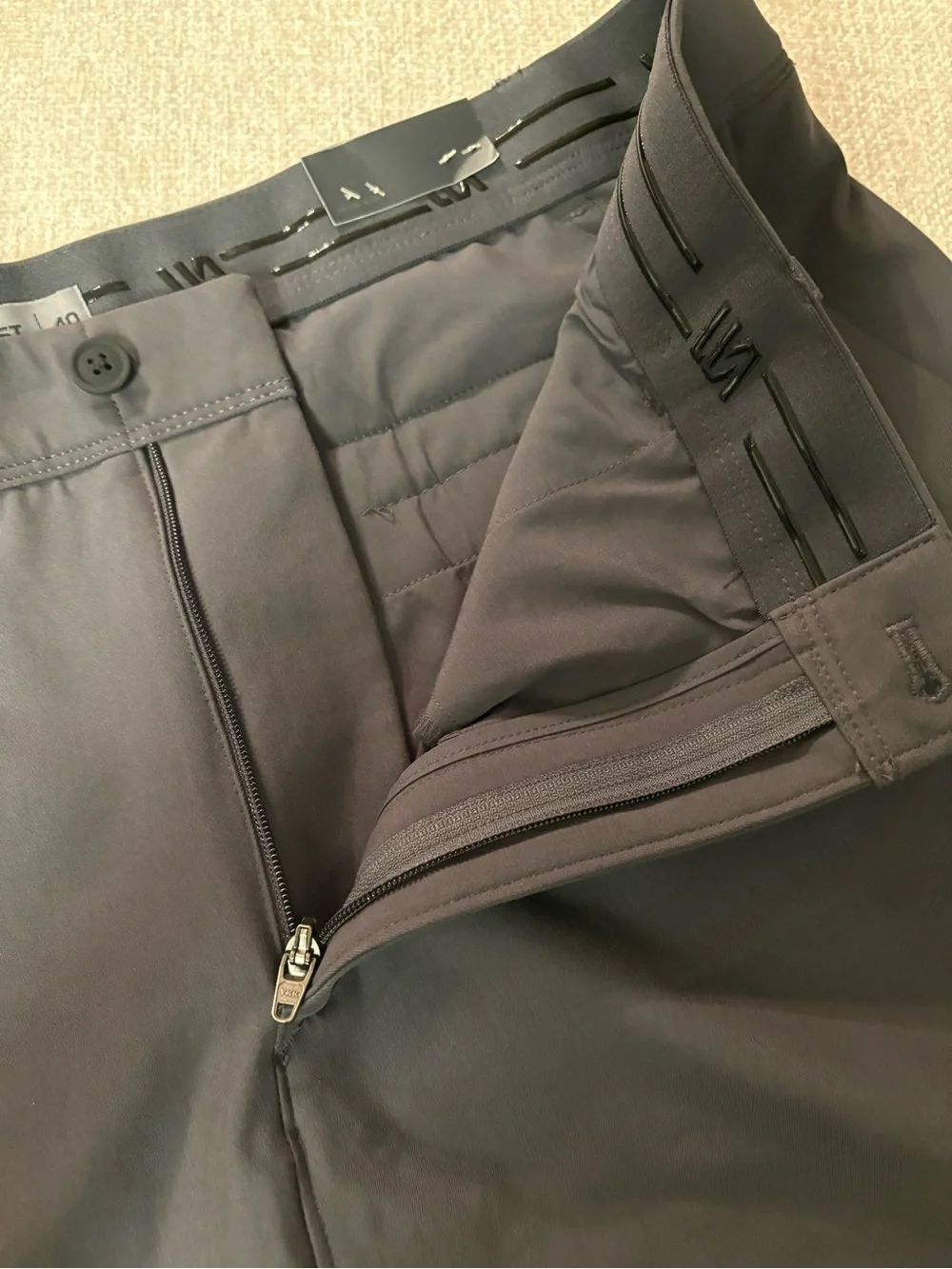 NWT Men's VRST Golf Performance Shorts Graphic Charcoal Size 40